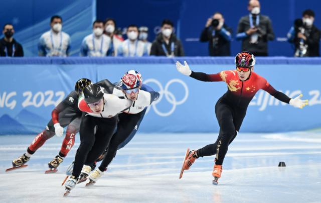 世俱杯-任子威被判犯规 中国无缘短道速滑男子1500米决赛